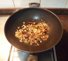 Lasooni Palak1 - ICS